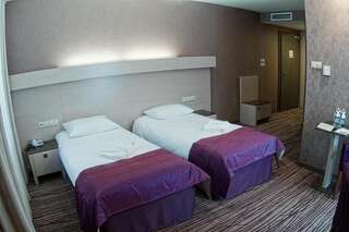 Отель Hotel Natura Residence Business&SPA Севеж Стандартный двухместный номер с 2 отдельными кроватями-1